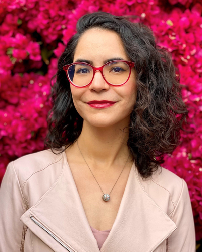 Ava Casados