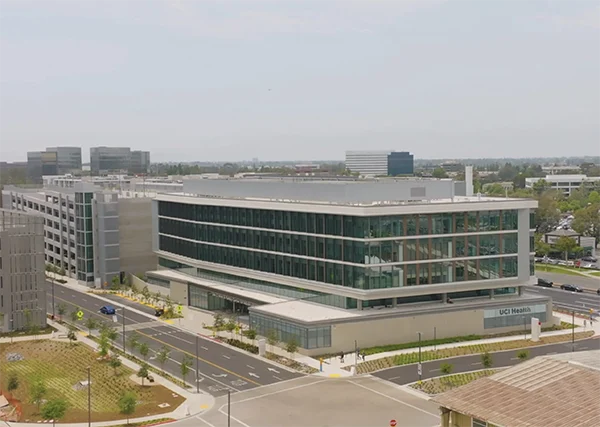 Exterior shot of the Center for Children's Health on a sunny day.