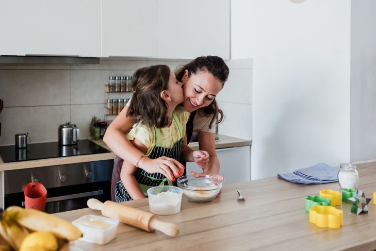 Parent and child cooking together - RCH Culinary Medicine 