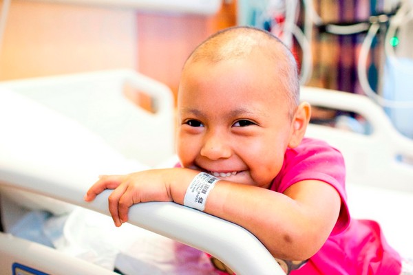 Girl cancer patient in hospital