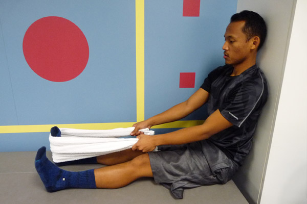 Seated Heel Slides - Knee, Foot & Ankle Rehab 